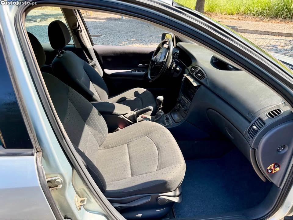 Renault Laguna II Break 1.9DCI 120cv cx6 Diesel — fotografia 6