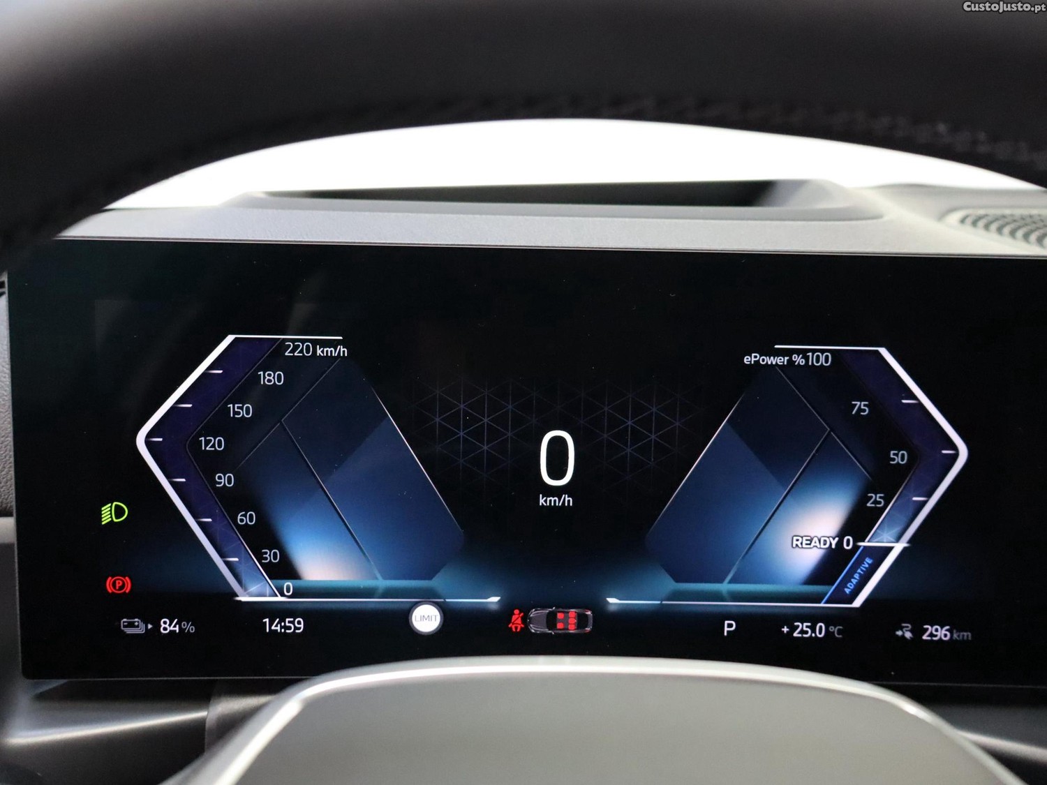 BMW i4 eDrive40 — fotografia 13