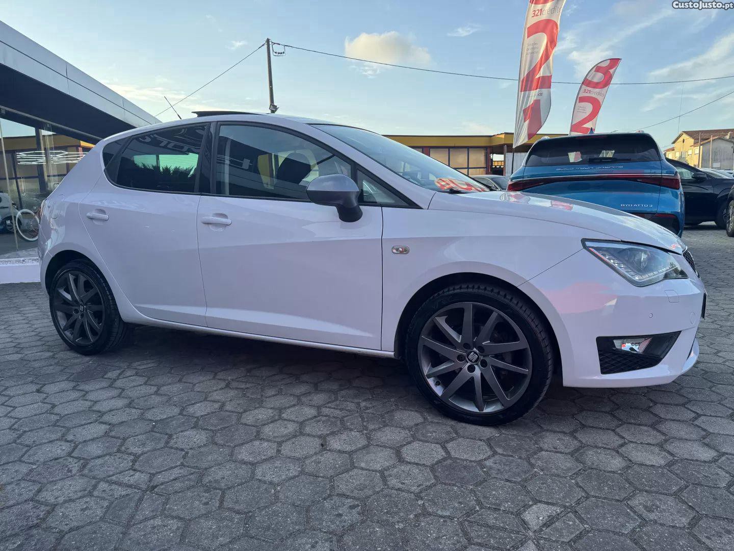 SEAT Ibiza 1.6 tdi fr — fotografia 27