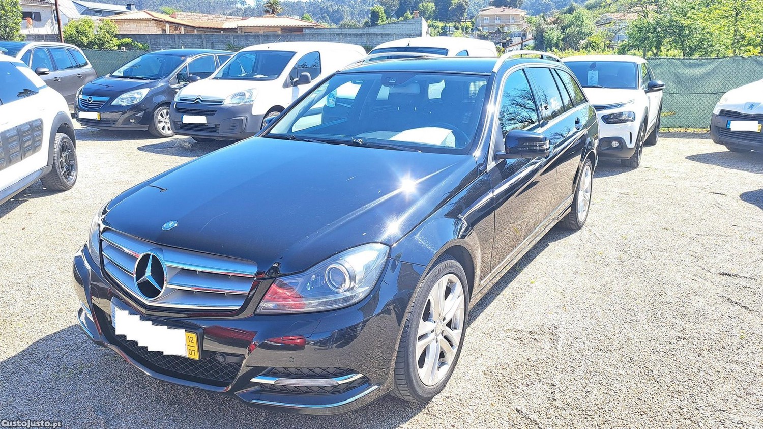 Mercedes-Benz C 220 BlueTEC Avantgarde Aut. — fotografia 4