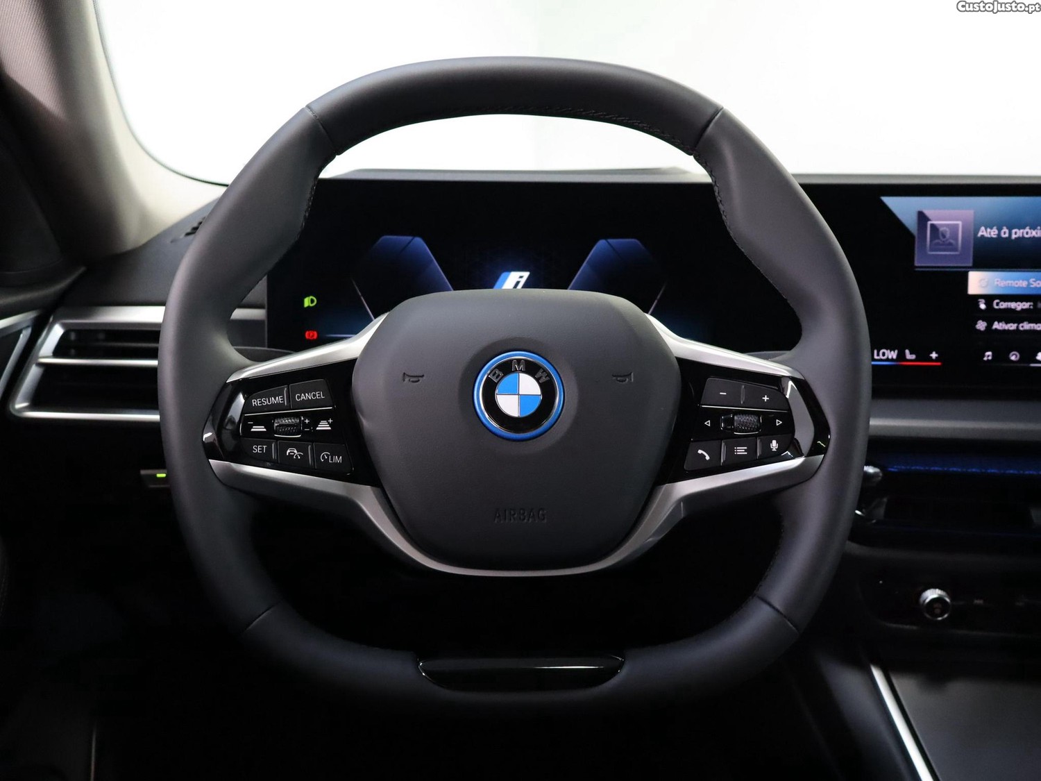 BMW i4 eDrive40 — fotografia 15
