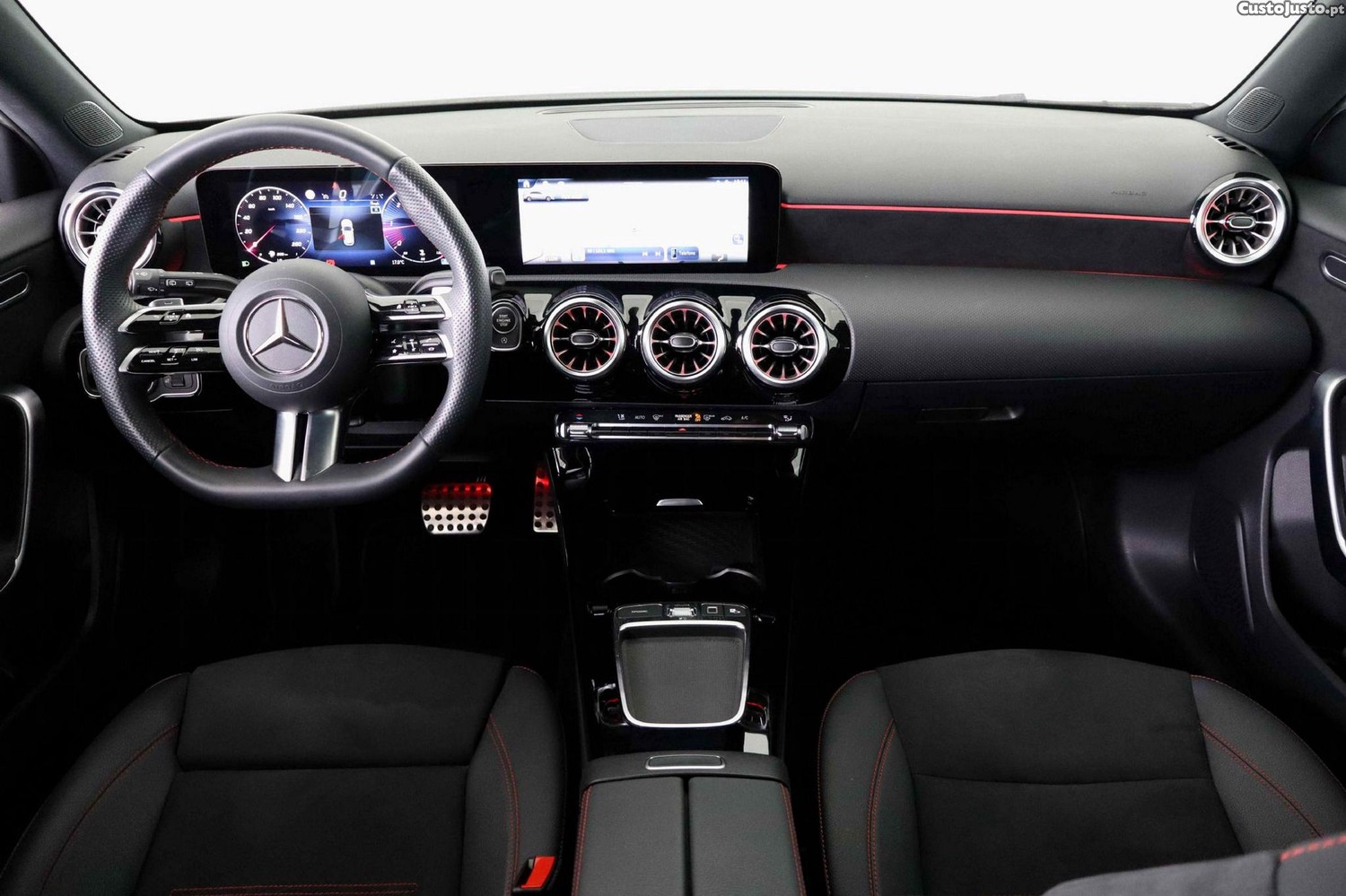 Mercedes-Benz A 180 d — fotografia 12