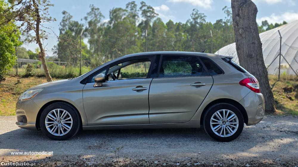 Citroën C4 1.6 HDi Exclusive — fotografia 11