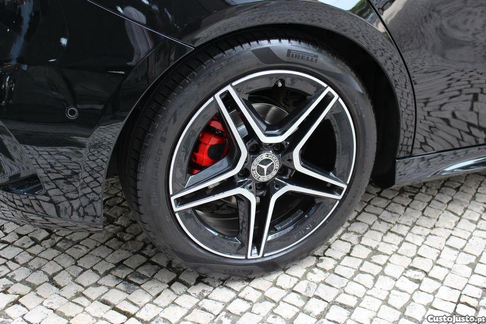 Mercedes-Benz A 180 d AMG Line Aut. — fotografia 9