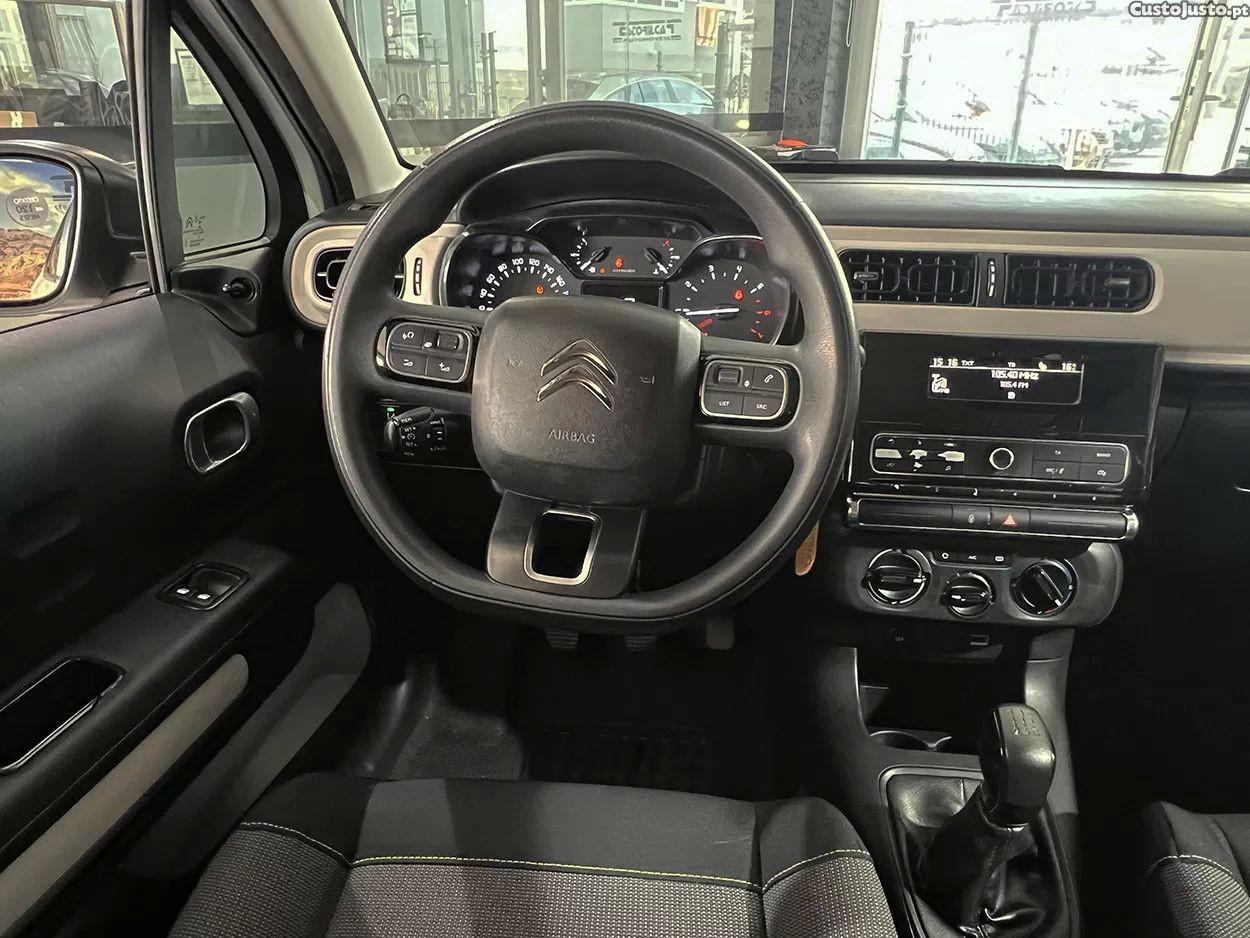 Citroën C3 1.2 PureTech Feel — fotografia 13