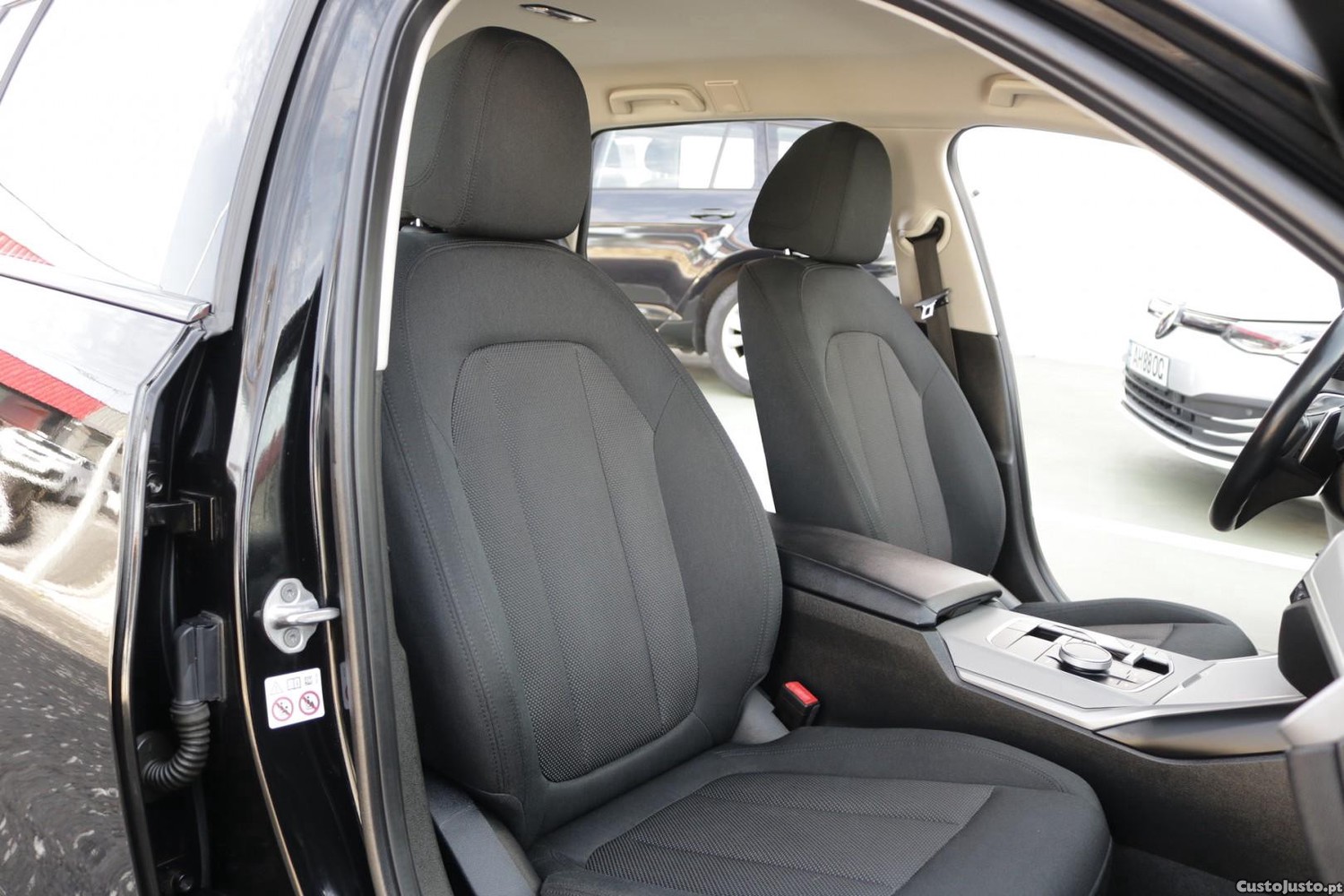 BMW 318 d Touring Auto 150cv — fotografia 37
