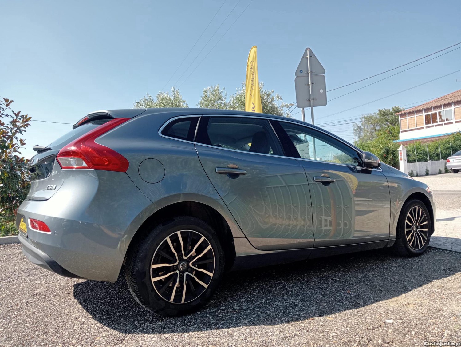 Volvo V40 D2 Inscription — fotografia 9