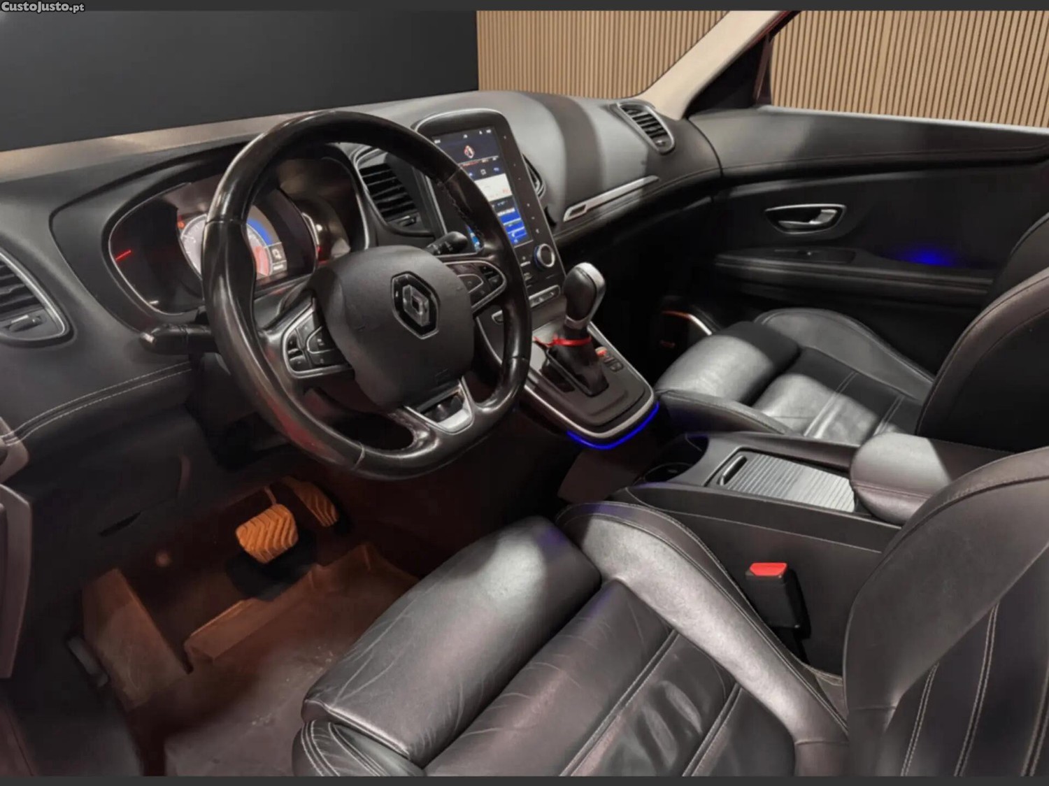 Renault Grand Scénic ENERGY dCi 160 EDC BOSE EDITION — fotografia 3