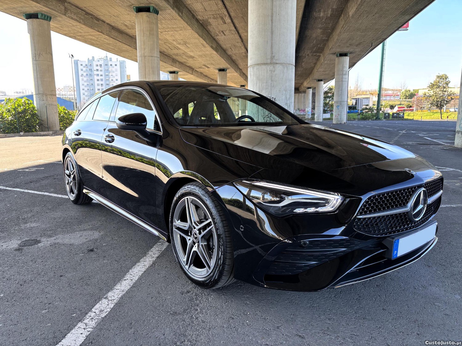 Mercedes-Benz CLA 220 d AMG Line Premium 2023 | 8G-Tronic | 190 CV | 9.000 Km | Garantia Mercedes | Full Extras — fotografia 7