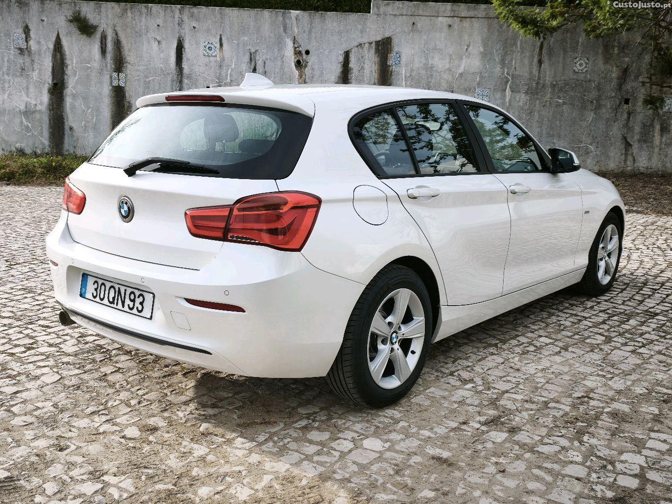 BMW 116 D Efficient Dynamics Sport Line — fotografia 10