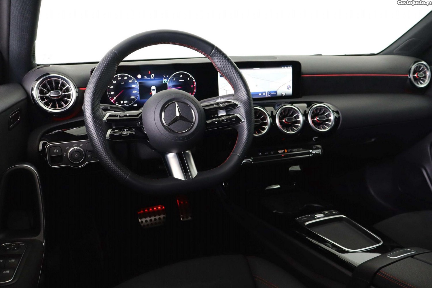 Mercedes-Benz A 180 d — fotografia 13