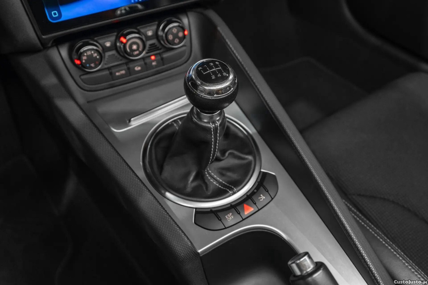 Audi TT 2.0 TFSI S-line — fotografia 11