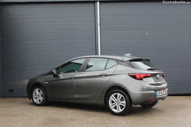 Opel Astra 1.6 CDTI Business Ed - 18 foto 3
