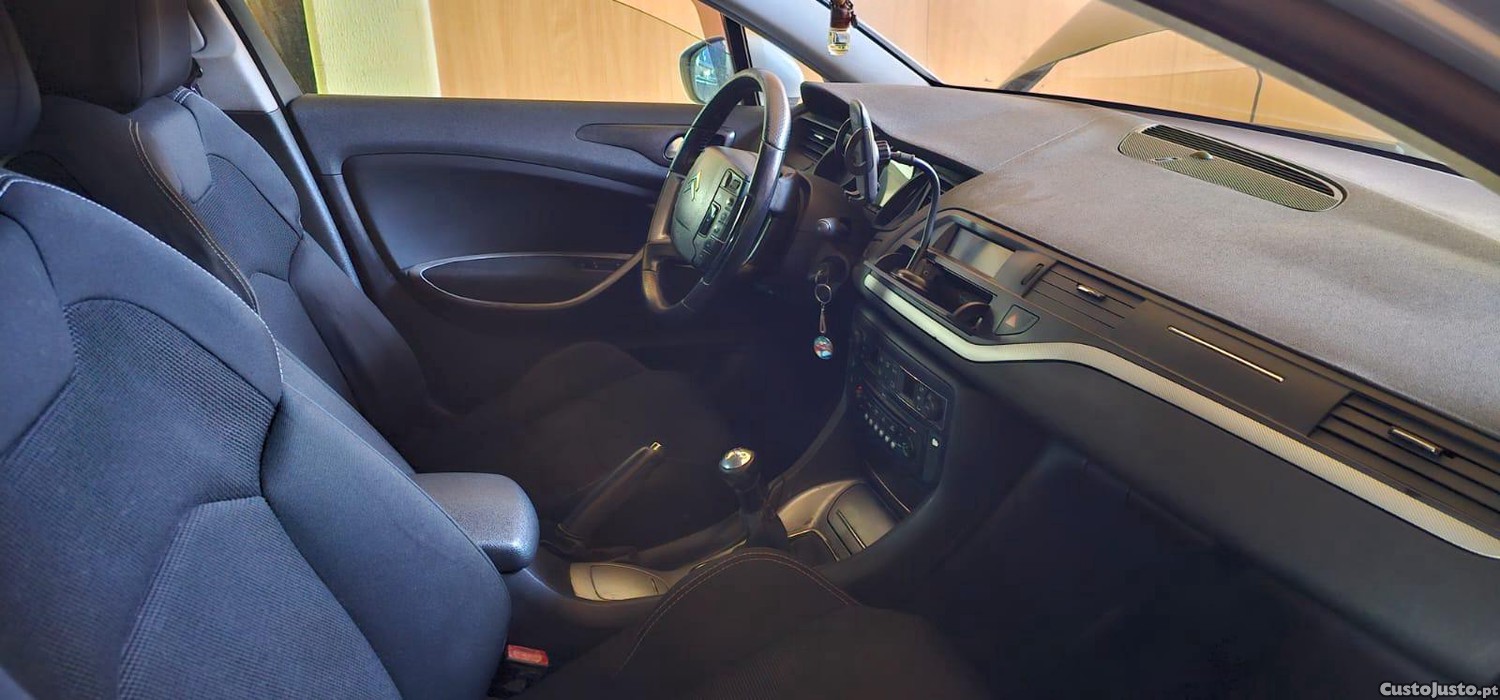 Citroën C5 Sedan — fotografia 3