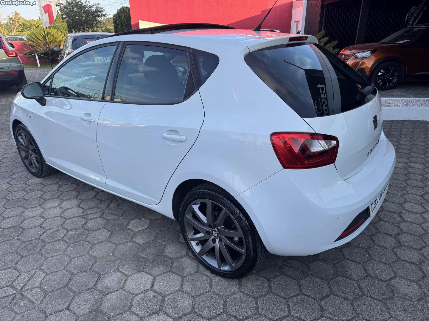 SEAT Ibiza 1.6 tdi fr — fotografia 26