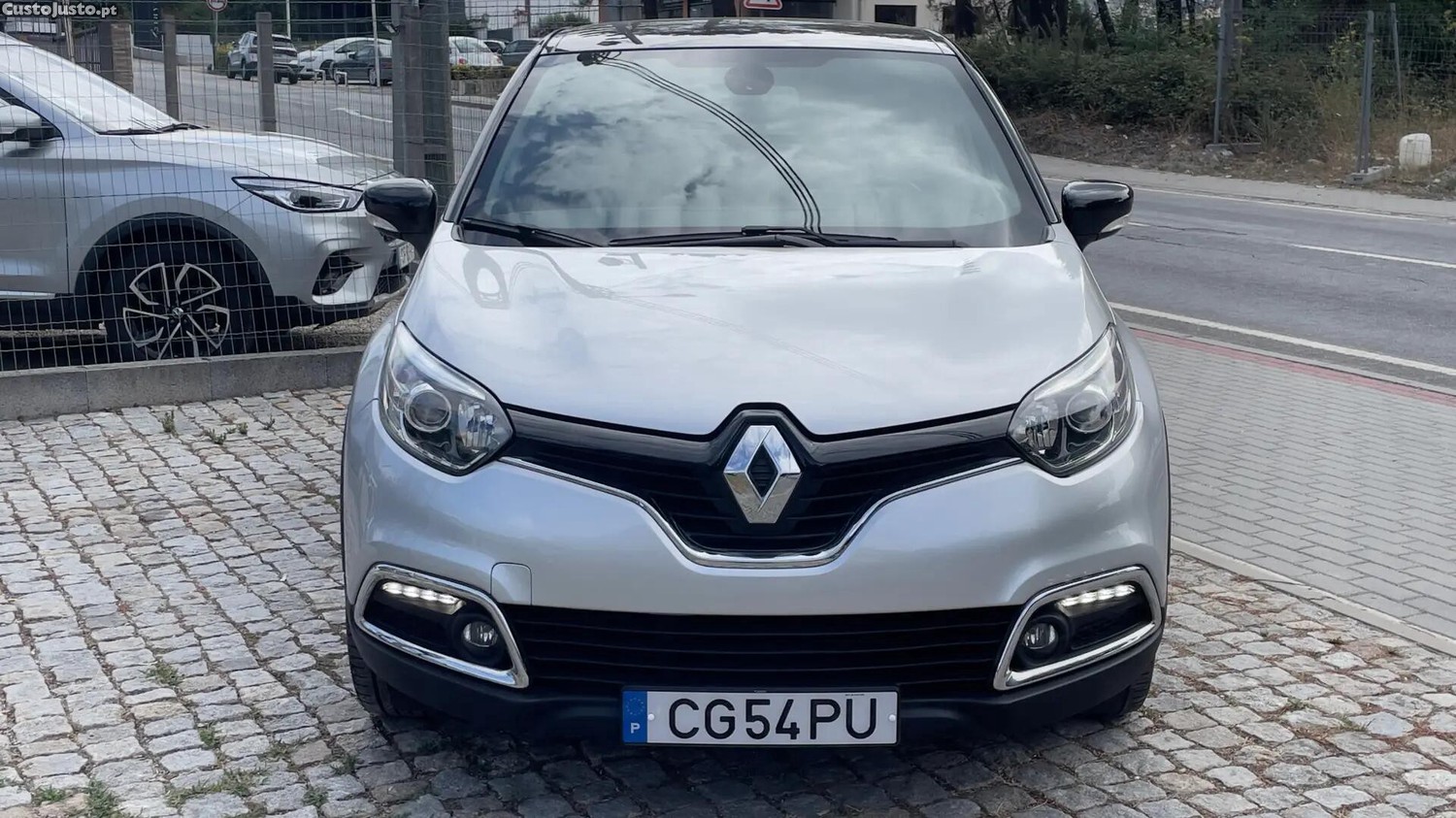 Renault Captur 1.5 dCi Exclusive — fotografia 18
