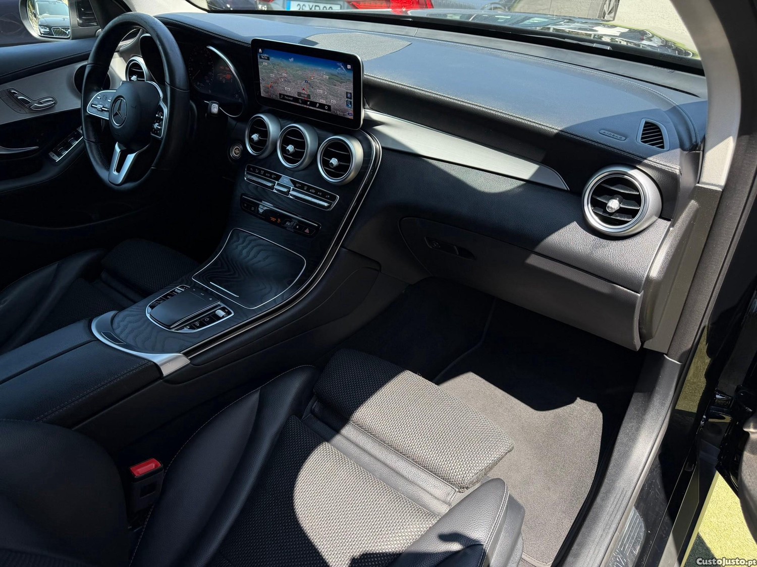 Mercedes-Benz GLC 300 de 4Matic — fotografia 13