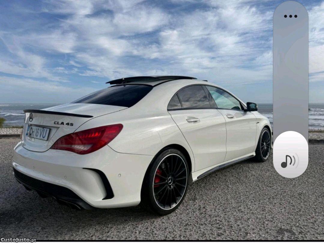 Mercedes-Benz CLA 45 AMG pack night — fotografia 6