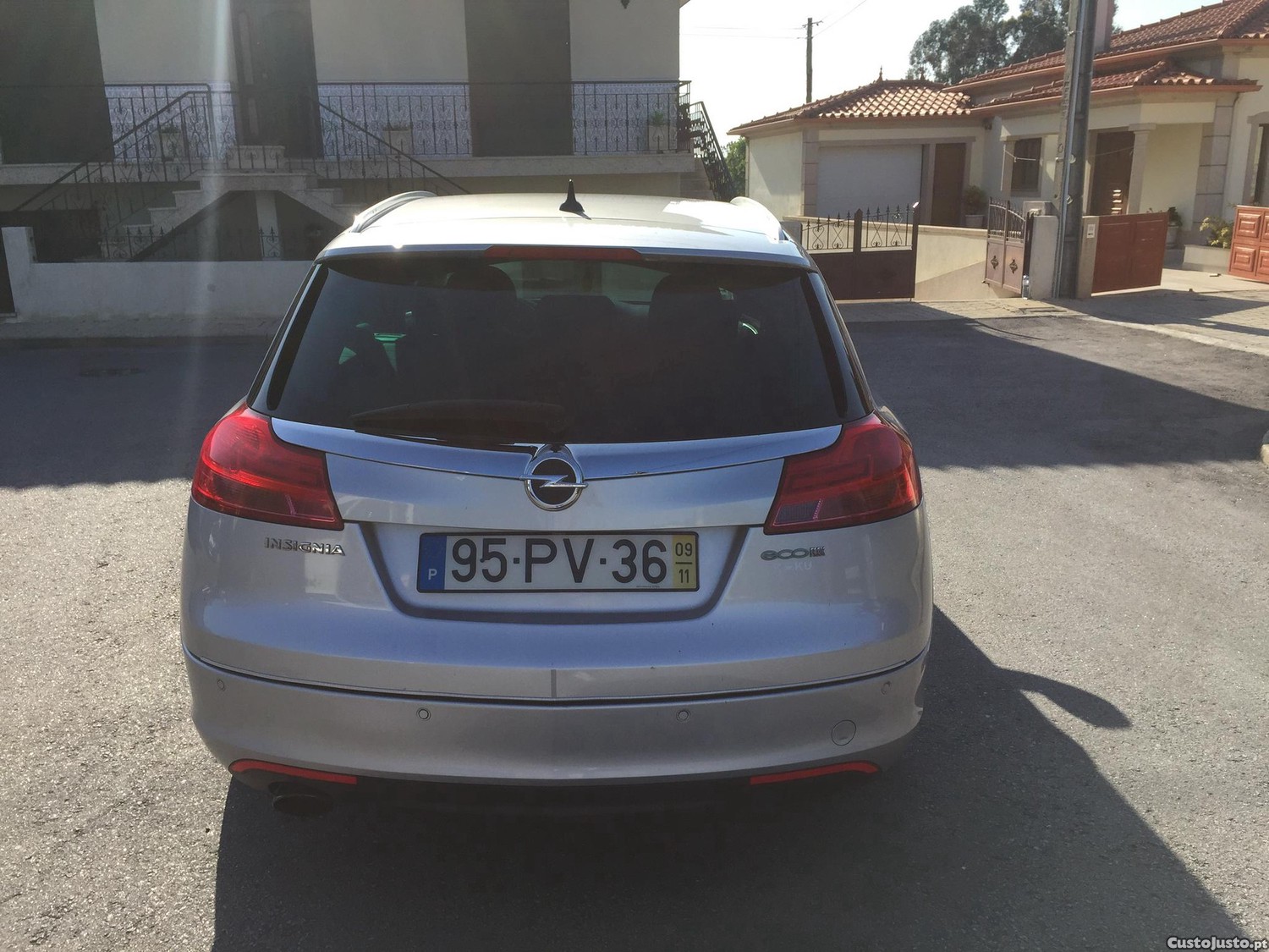 Opel Insignia 2.0cdti 130cv cosmo — fotografia 7