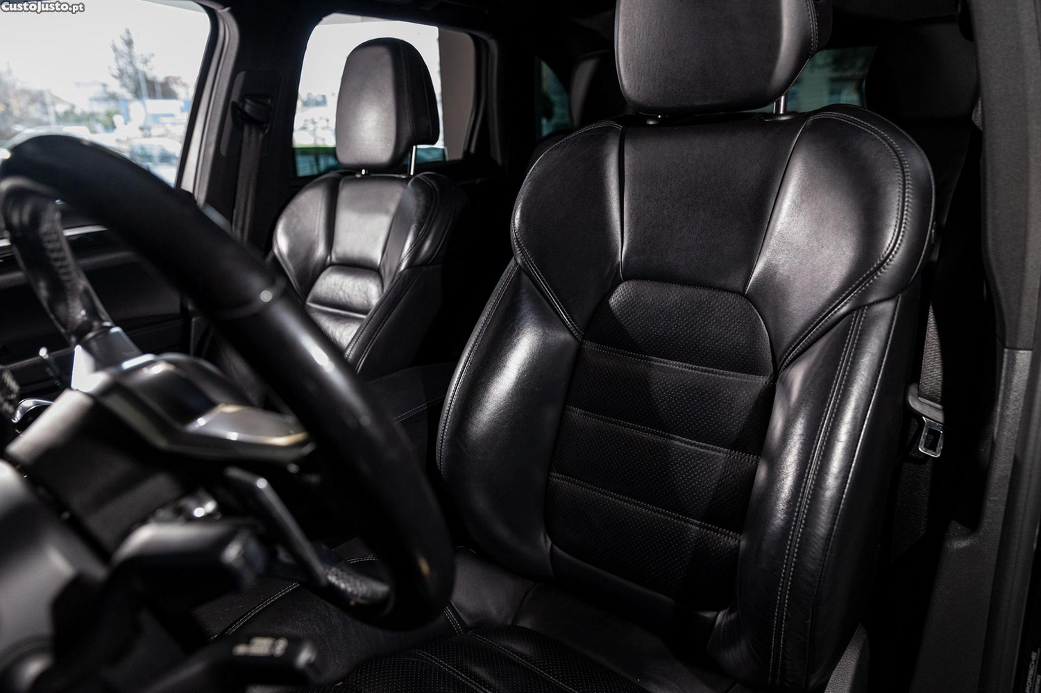 Porsche Cayenne S E-Hybrid — fotografia 6
