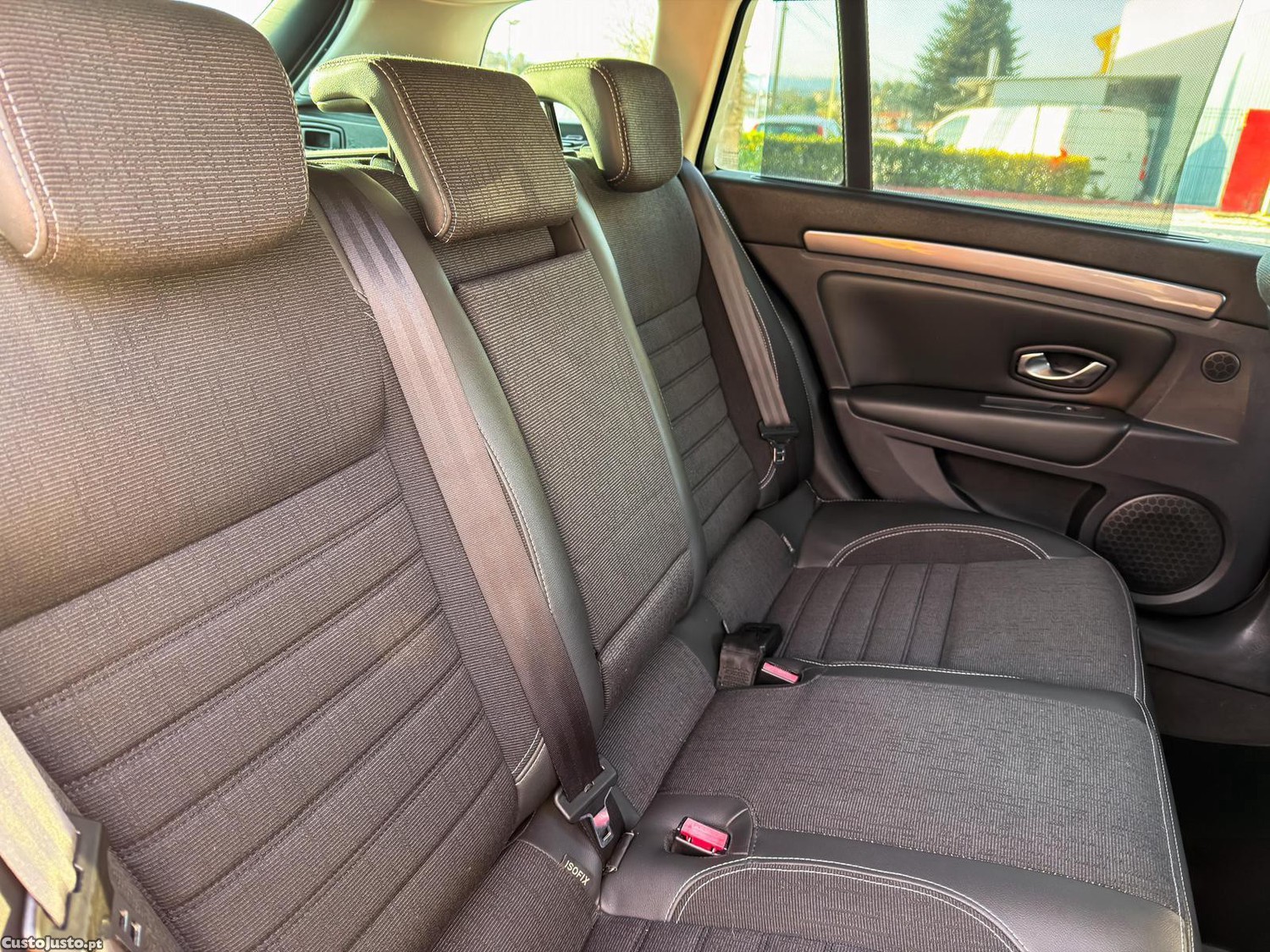 Renault Laguna BREAK 2.0 DCI 150 CV GT 4CONTROL — fotografia 3