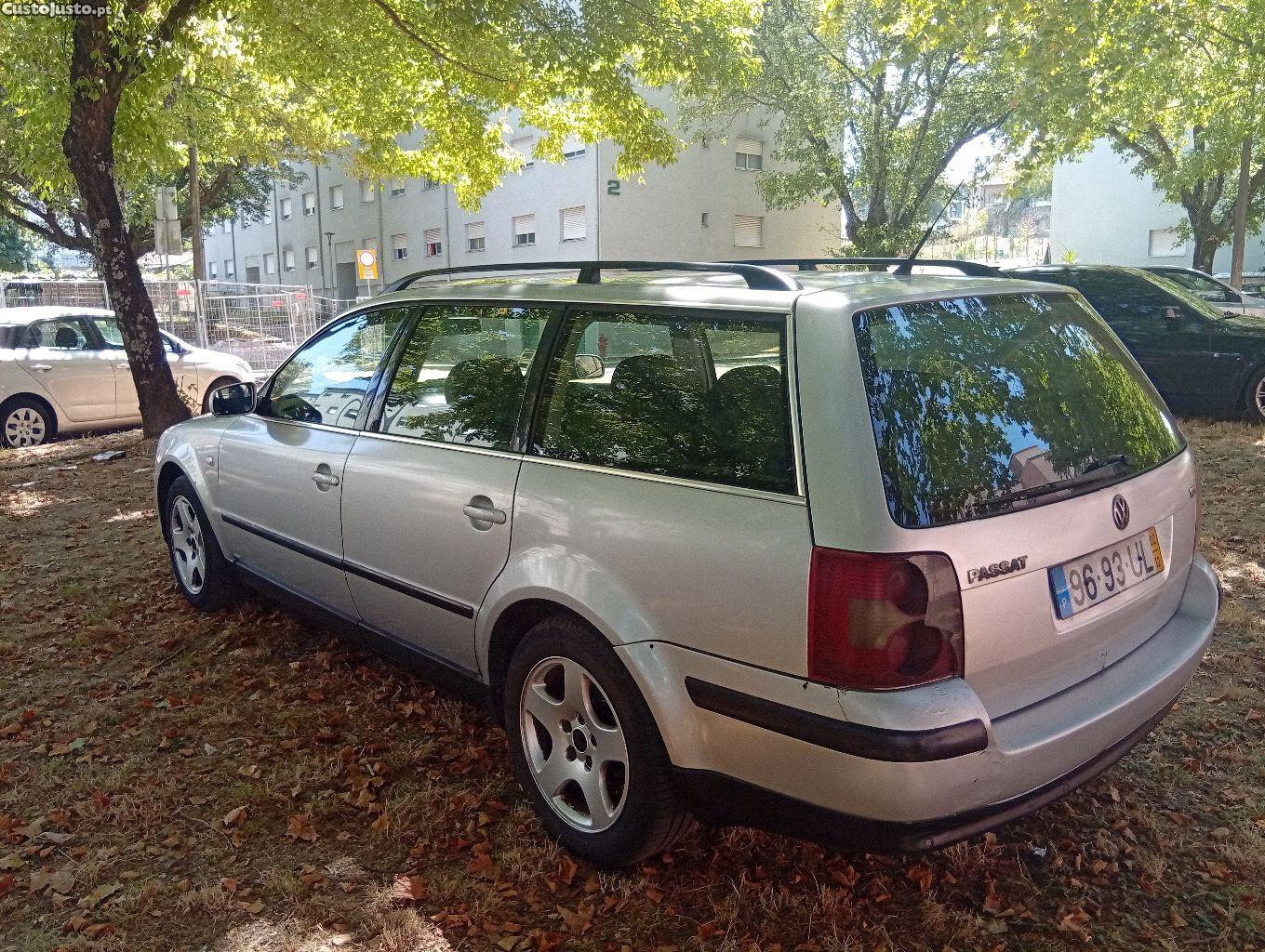 Volkswagen Passat 1.9 TDI 130 cv — fotografia 4