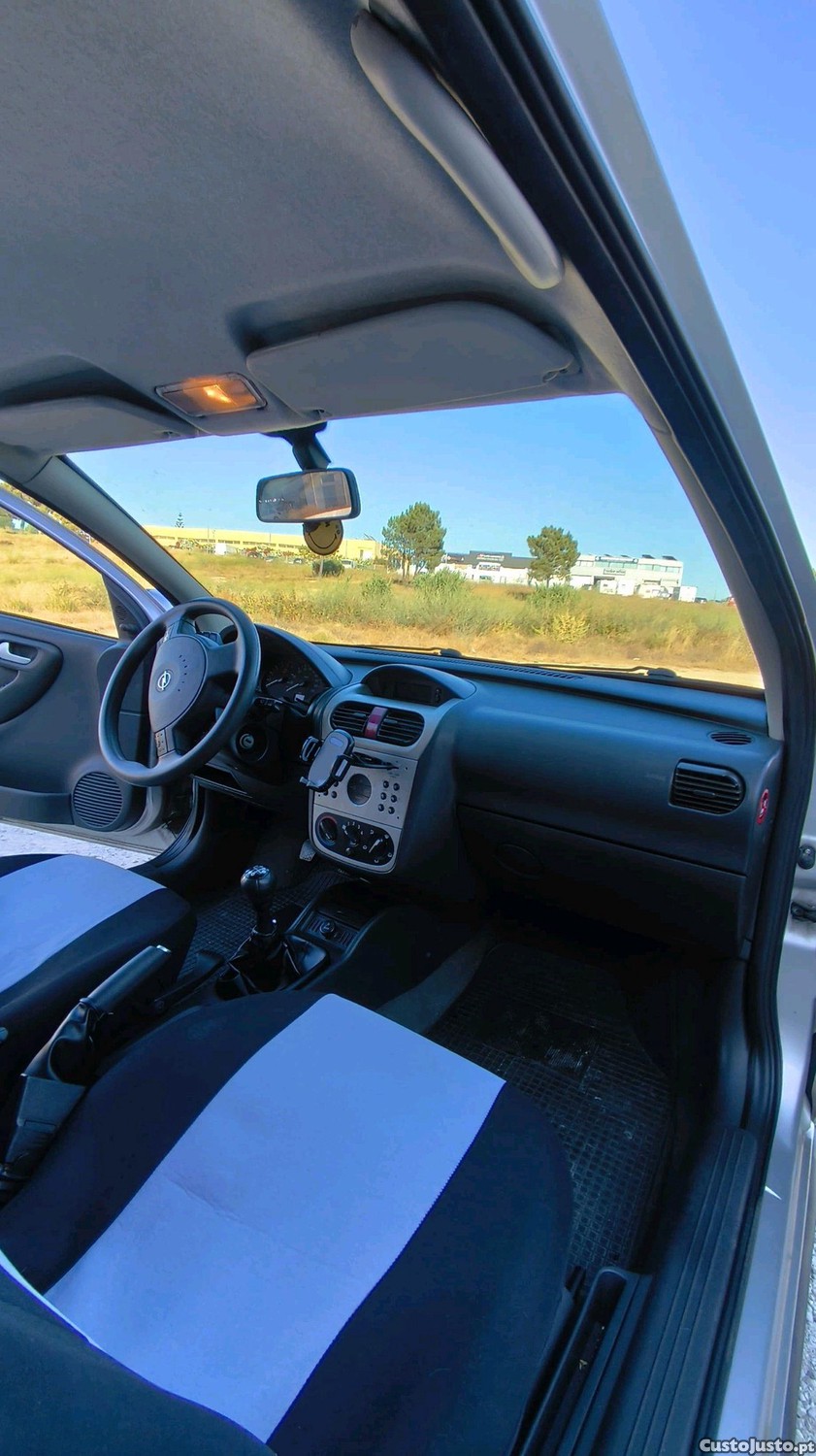 Opel Corsa C 1.7 TDI — fotografia 4