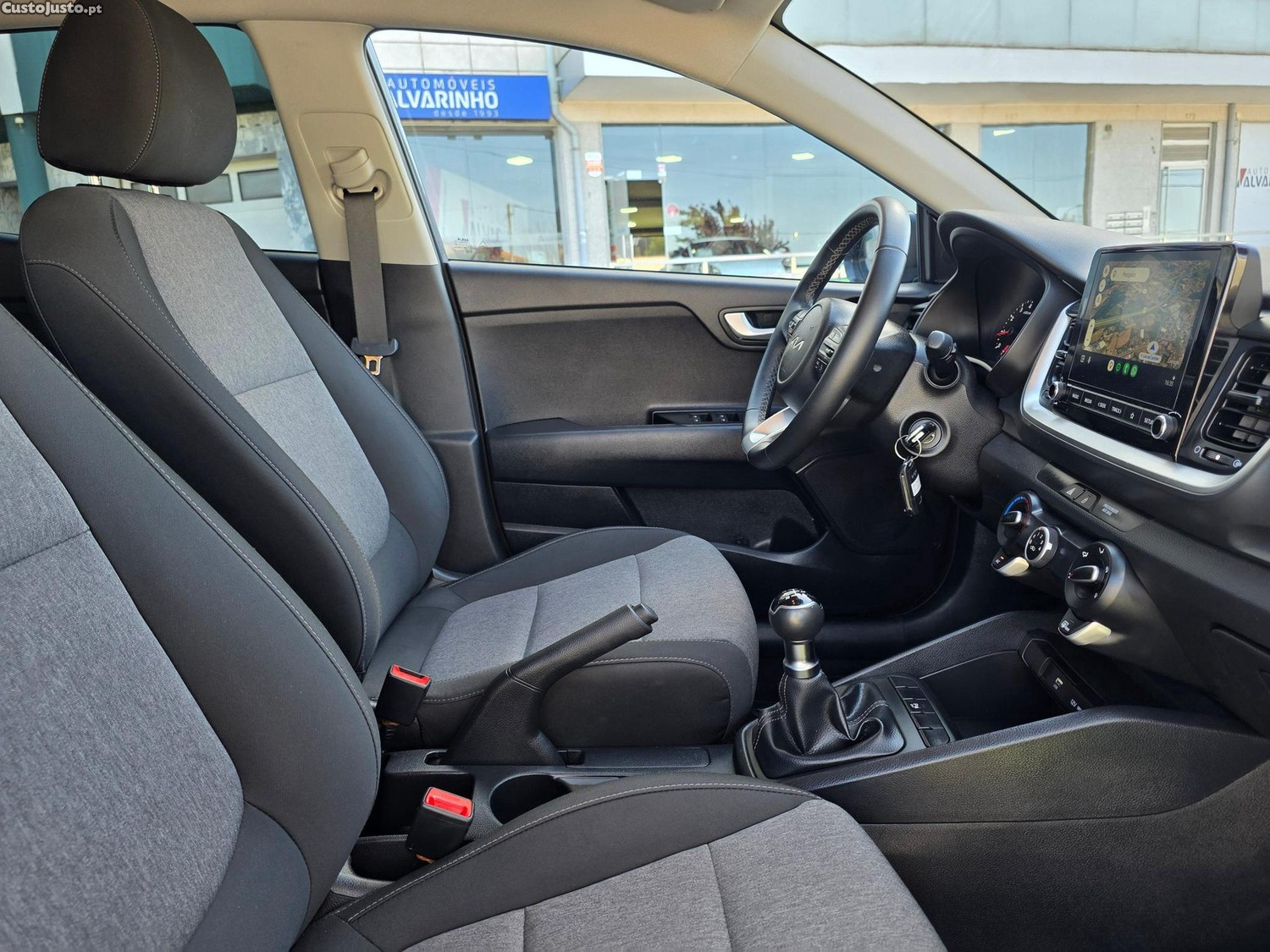 Kia Stonic 1.2 Dynamic — fotografia 7
