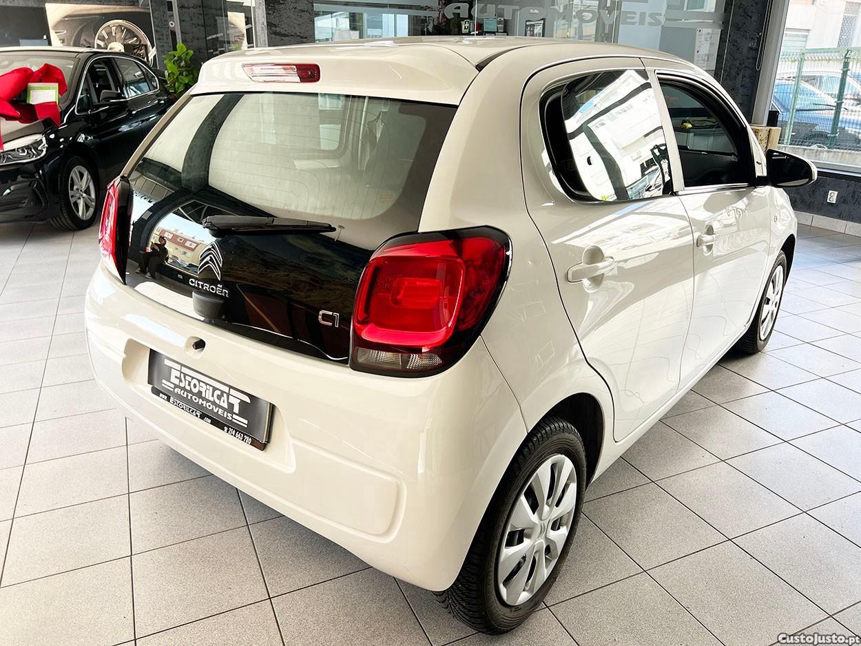 Citroën C1 1.0 VTi Feel S&S — fotografia 16