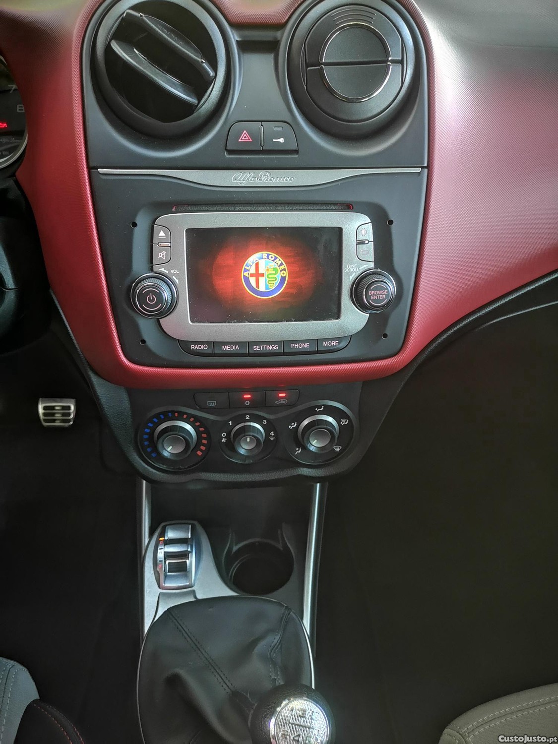 Alfa Romeo MiTo 0.9 T 105cv TWINAIR QUADRIFOGLIO - C/ Garantia — fotografia 3