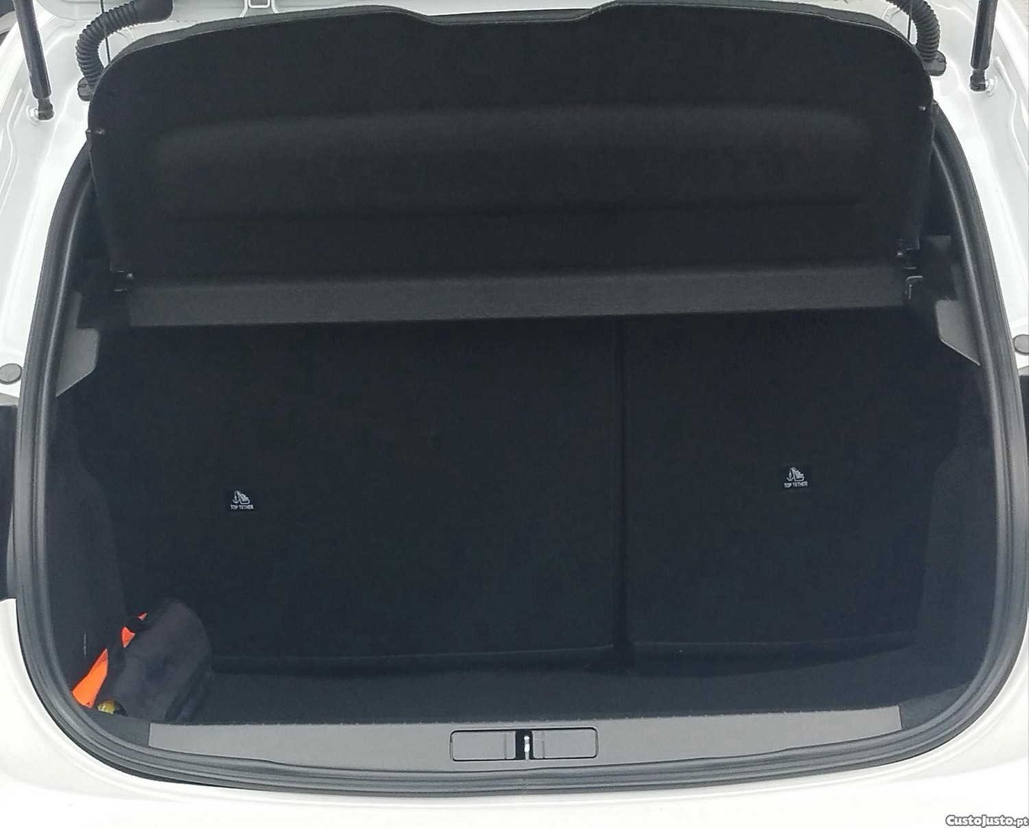 Peugeot 208 1.5 BlueHDi Active Pack — fotografia 2