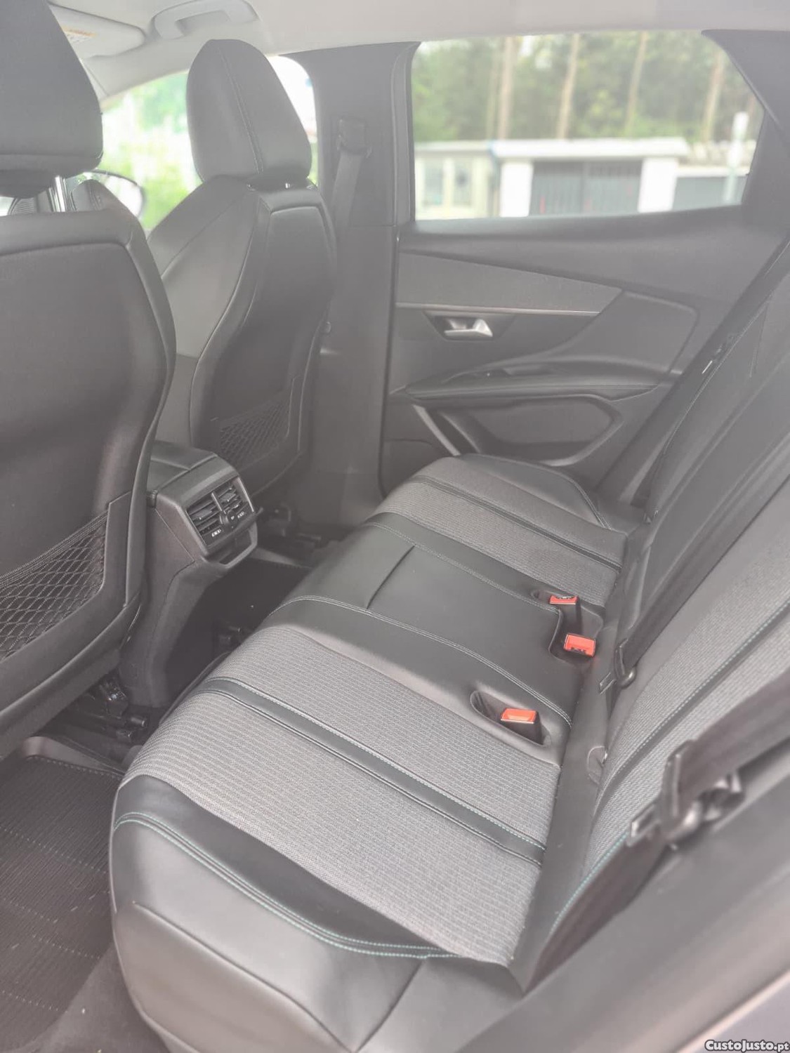 Peugeot 3008 1.6 Hybrid4 GT Line e-EAT8 — fotografia 6