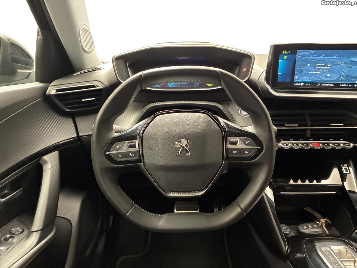 Peugeot 2008 50 kWh Allure Pack — fotografia 6