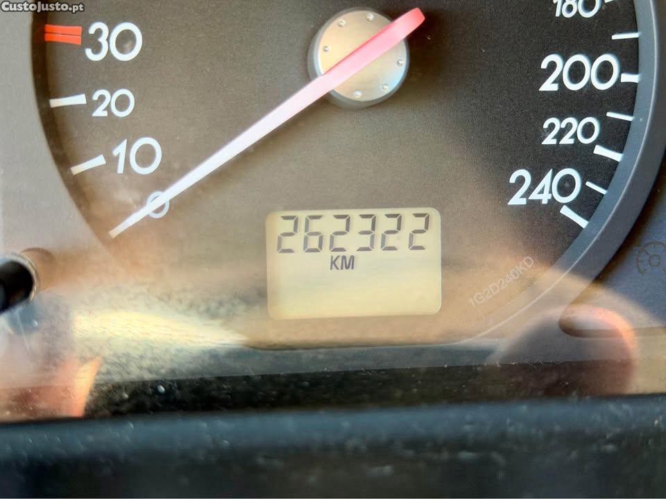 Renault Laguna II Break 1.9DCI 120cv cx6 Diesel — fotografia 3