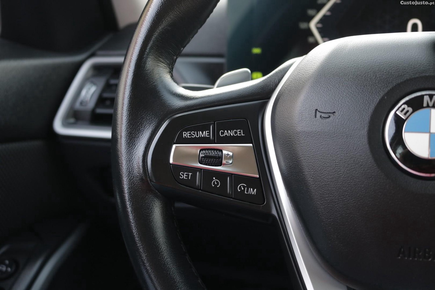 BMW 318 d Touring Auto 150cv — fotografia 22
