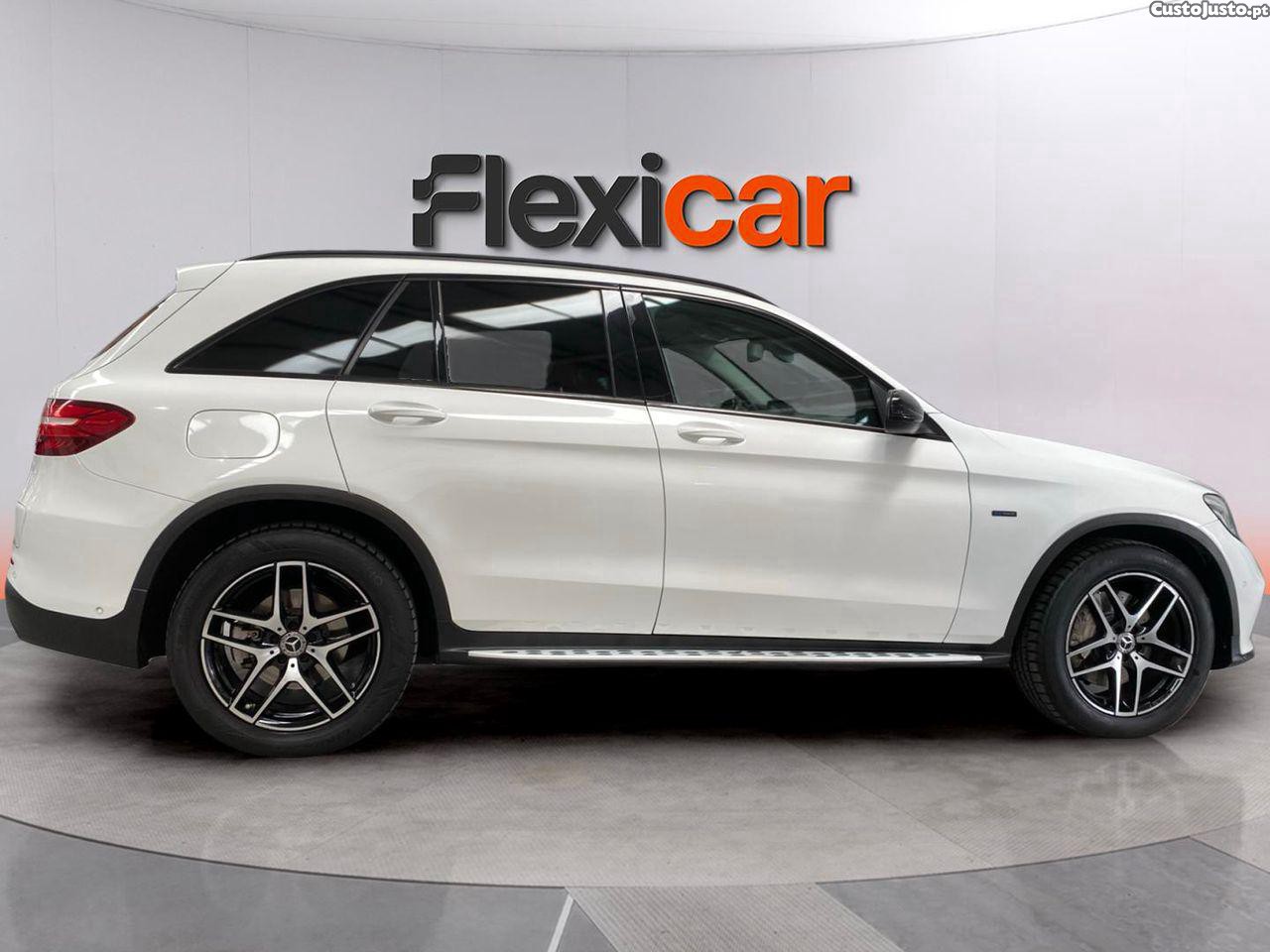Mercedes-Benz GLC 350 e AMG Line 4-Matic — fotografia 22