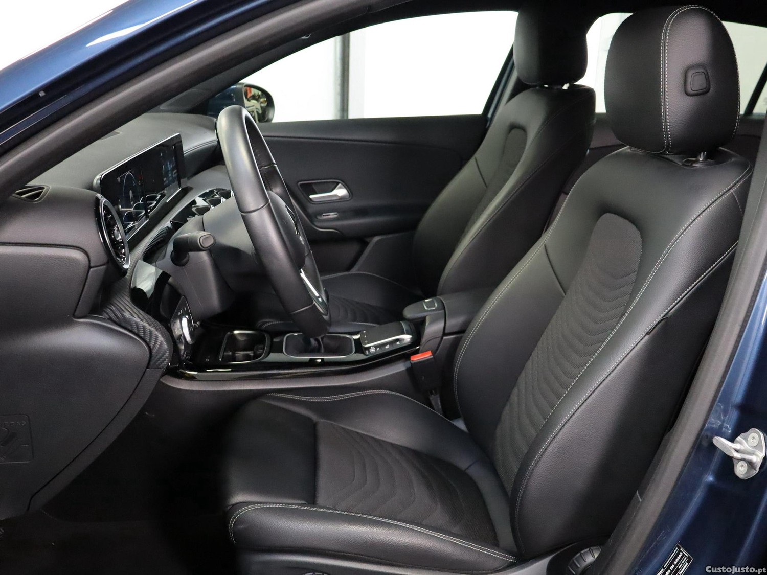 Mercedes-Benz A 160 d Style — fotografia 15