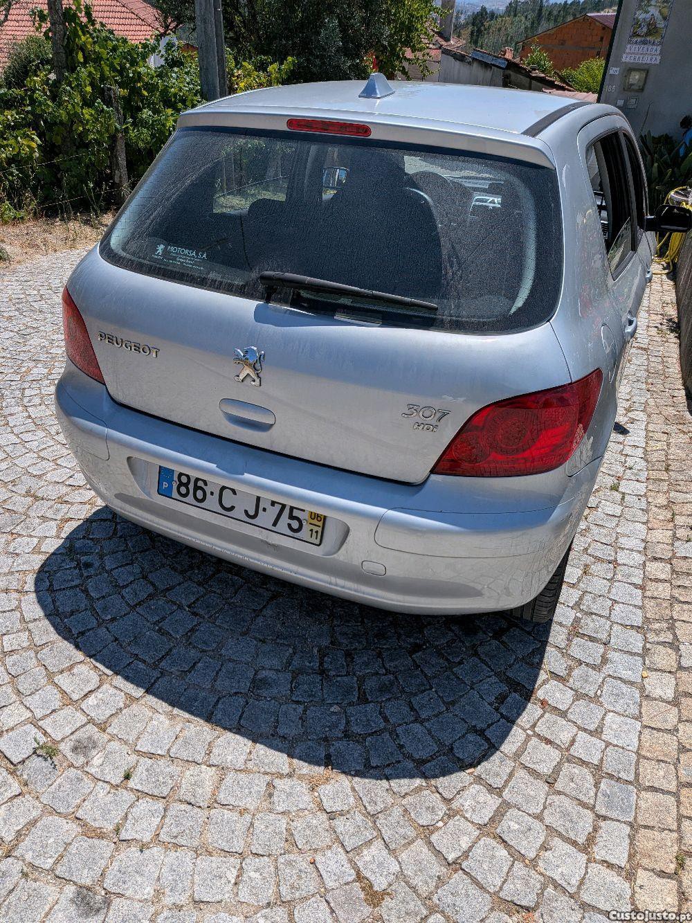 Peugeot 307 1600 — fotografia 2