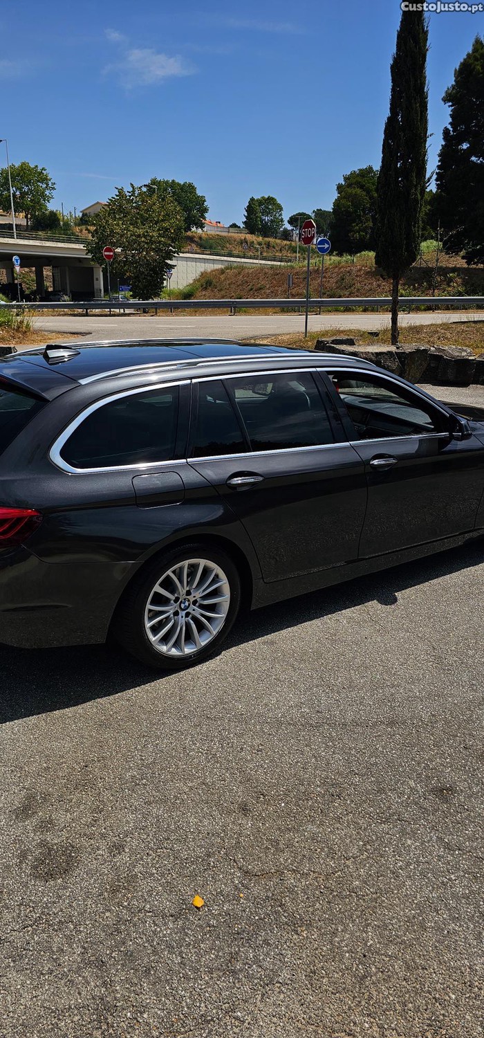 BMW 525 Luxury — fotografia 4