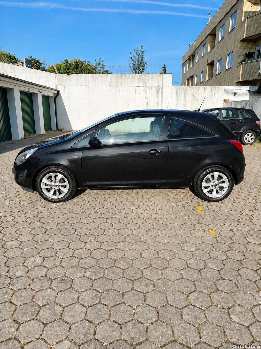 Opel Corsa 1.3 CDTI 95CV Business + 3 portas 5 lugares — fotografia 8
