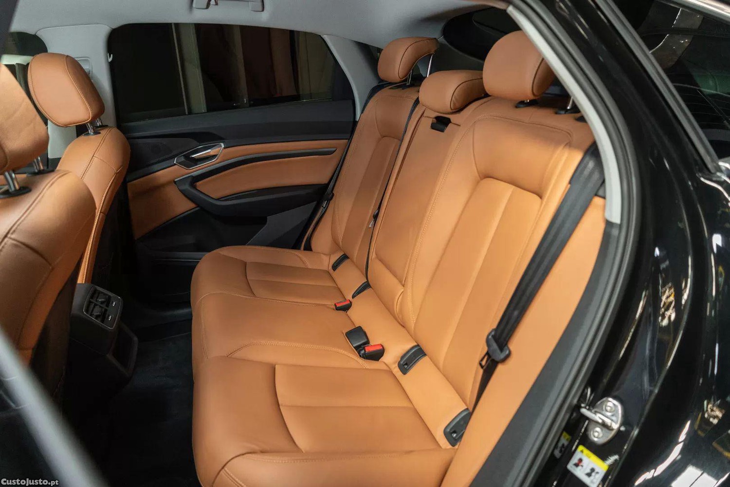 Audi Q8 55 quattro advanced — fotografia 6