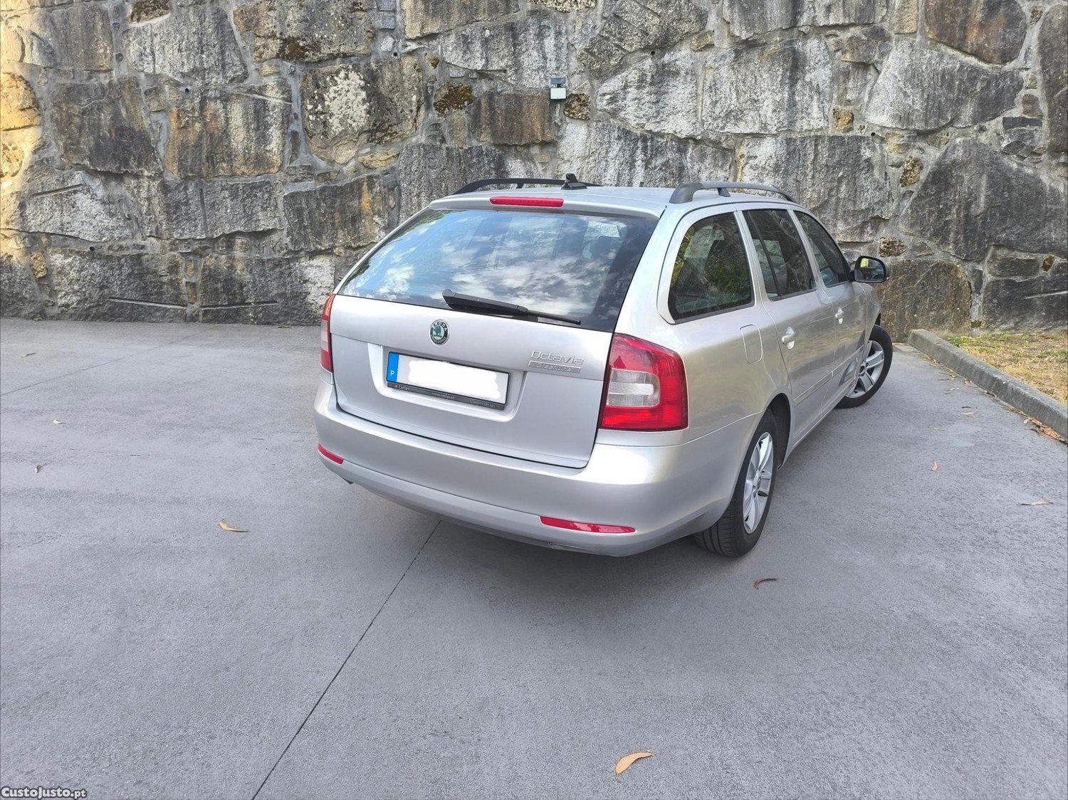 Skoda Octavia 1.6 TDI SW 105CV — fotografia 11