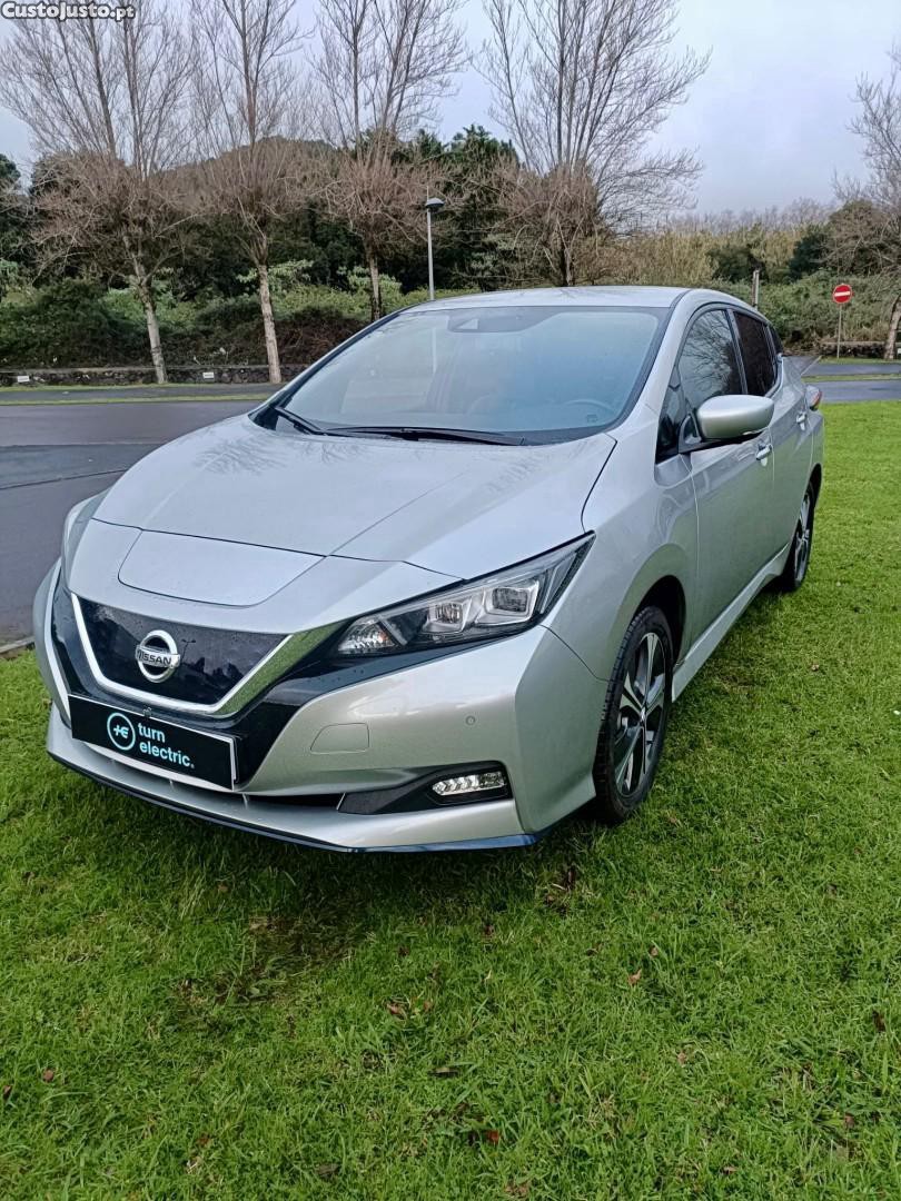 Nissan Leaf 62 kWh e+ Tekna ProPilot Park — fotografia 11