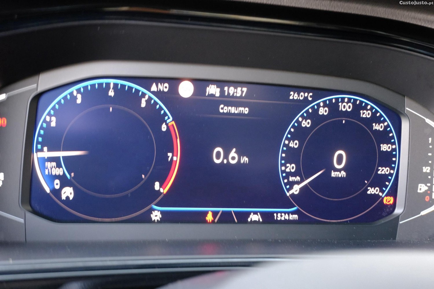 Volkswagen T-Roc 1.0 TSI Black Style — fotografia 11