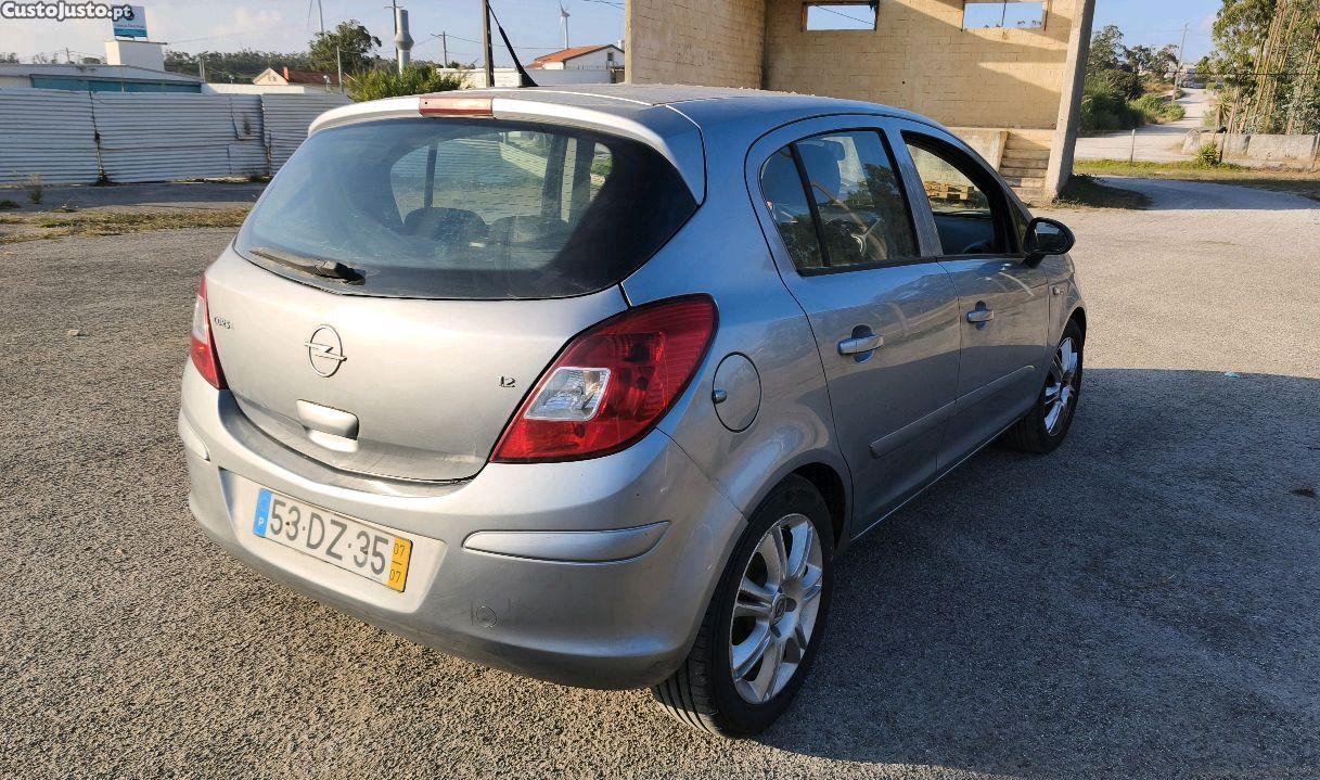 Opel Corsa Enjoy — fotografia 9