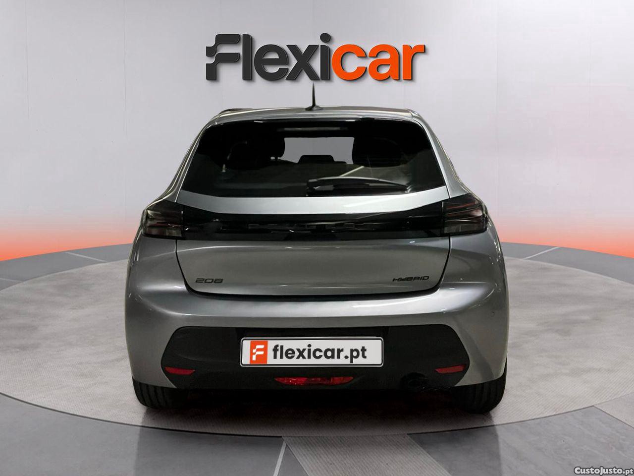 Peugeot 208 1.2 Hybrid Allure e-DCS6 — fotografia 16
