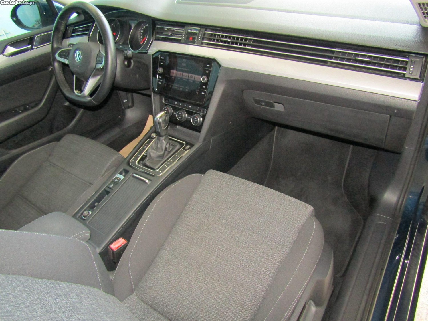 Volkswagen Passat 2.0 TDI Business Package DSG — fotografia 4