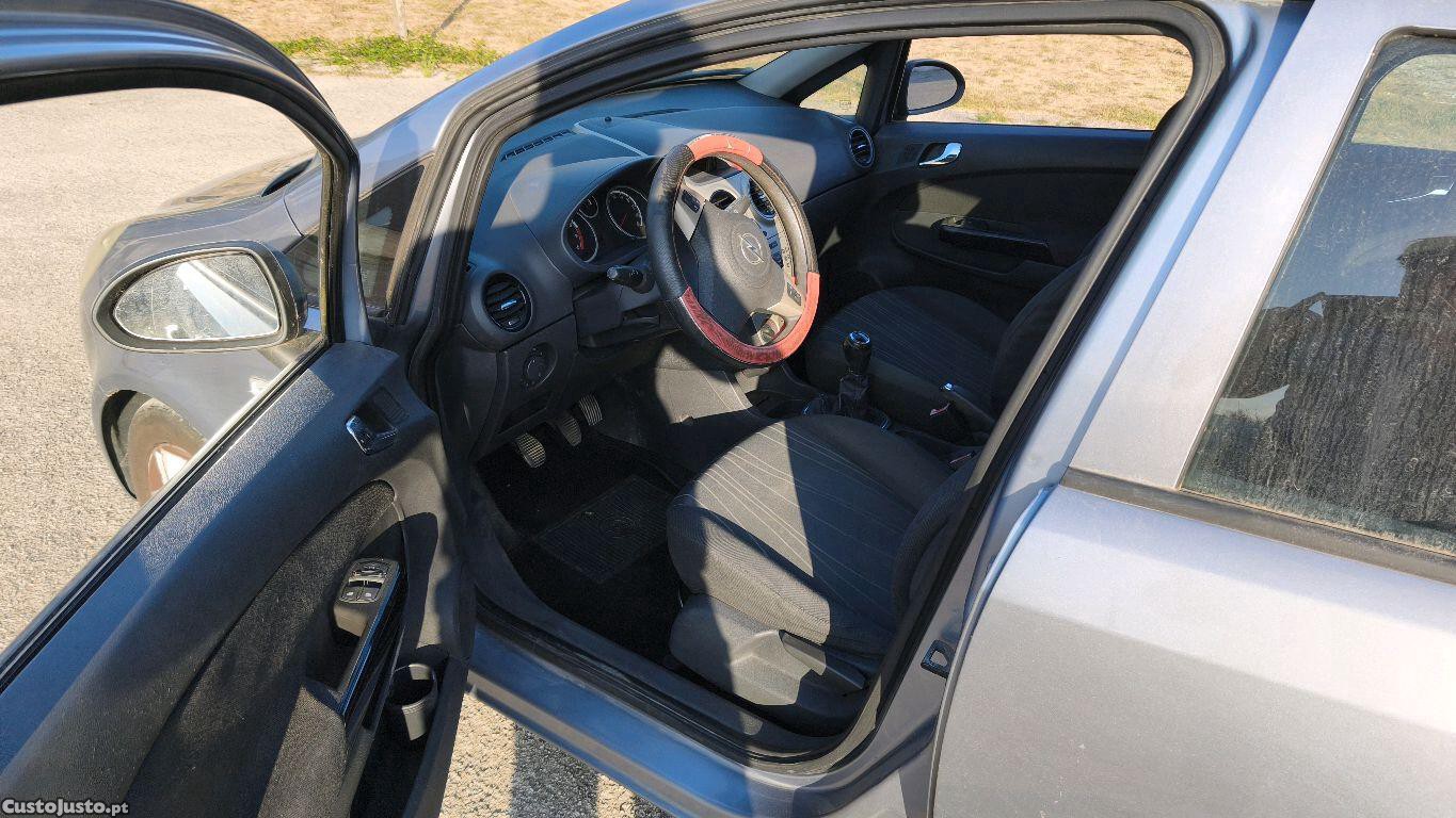 Opel Corsa Enjoy — fotografia 5