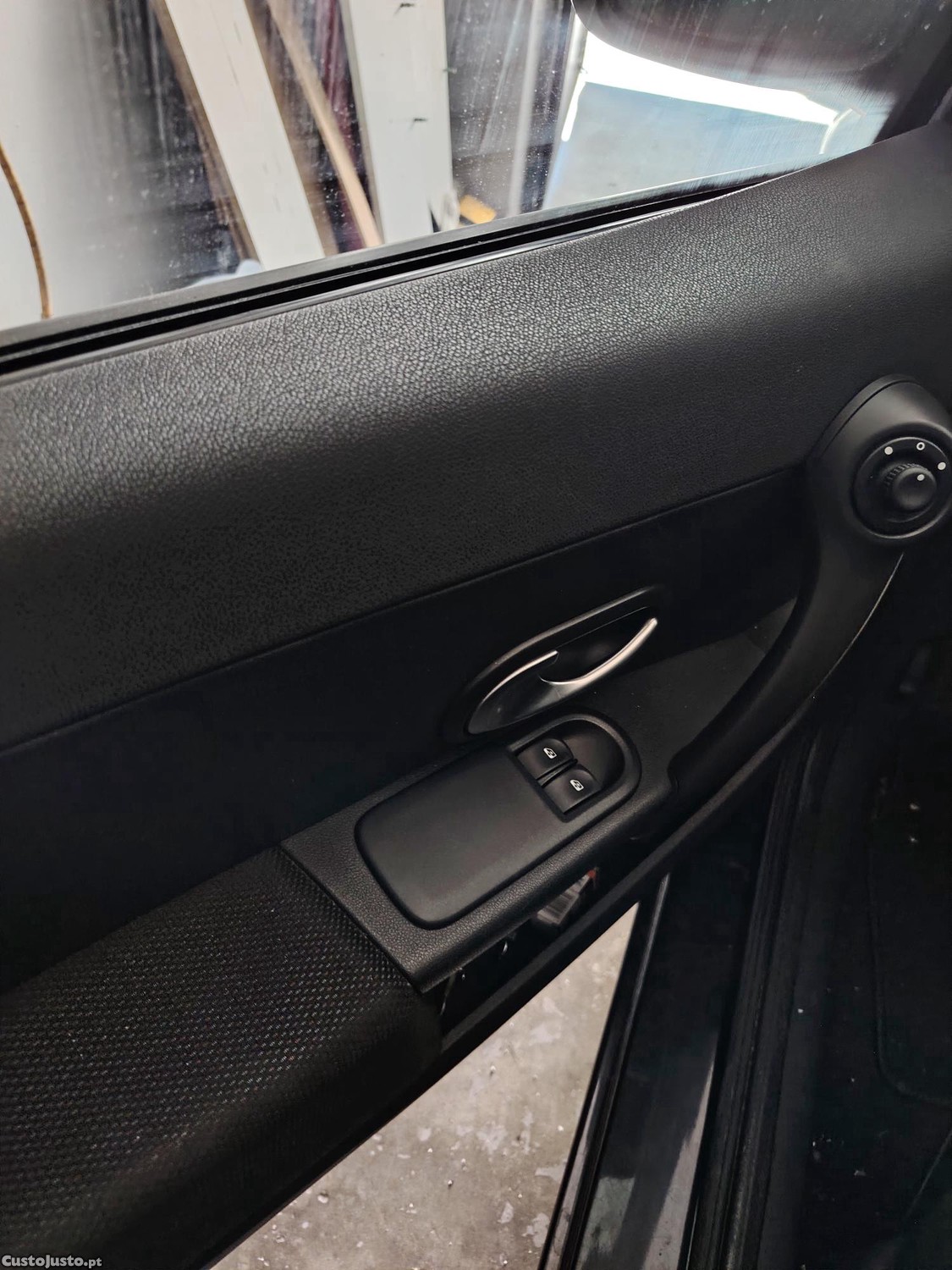 Renault Clio 3 — fotografia 4