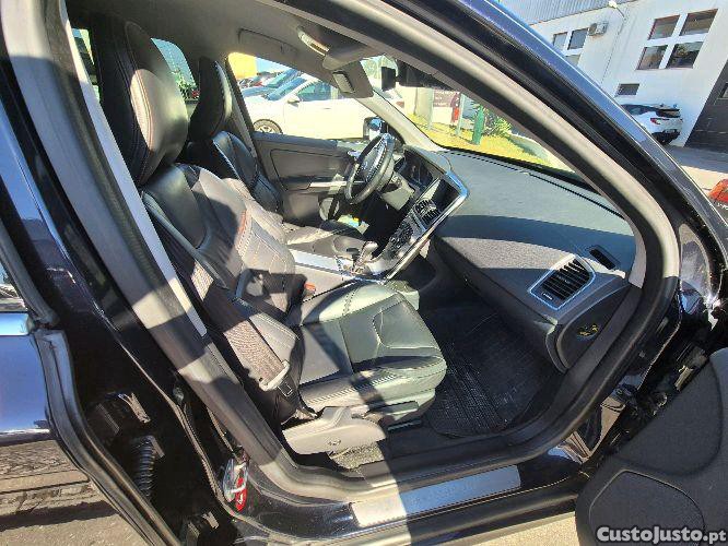 Volvo XC 60 D4 OcenRace 2.0 — fotografia 6